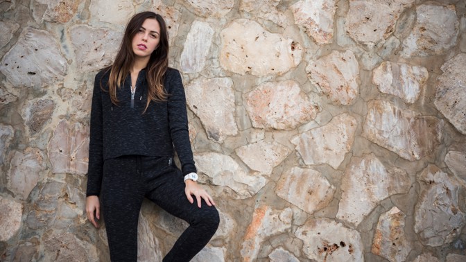 Tepláky: Kousek, který není pouze na doma. Při výběru se držte několika pravidel