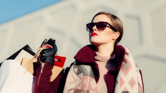 Jana (36): Manžel mě podvádí se svou šéfovou, ale mně to vyhovuje. Můžu utrácet, kolik chci