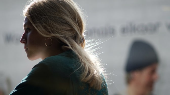 Přestože je nevěra pro každý vztah velkou zkouškou, vztah zpravidla nenávratně poničí až neadekvátní reakce na nevěru. 