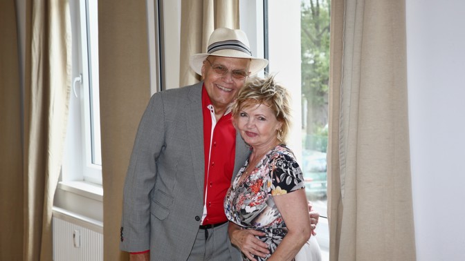 Ranní rituály nestárnoucí Popelky Evy Hruškové: K snídani pijeme čaj, který nachystám už večer, říká herečka