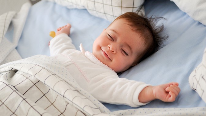 Sourozenci v ohrožení, varuje nová studie o syndromu náhlého úmrtí kojenců