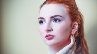 Klaudie (21): Svěřila jsem se kamarádkám se svým tajemstvím. Odsoudily mě a opustily