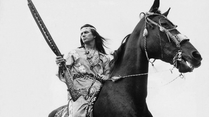 Poklad na Stříbrném jezeře, Vinnetou