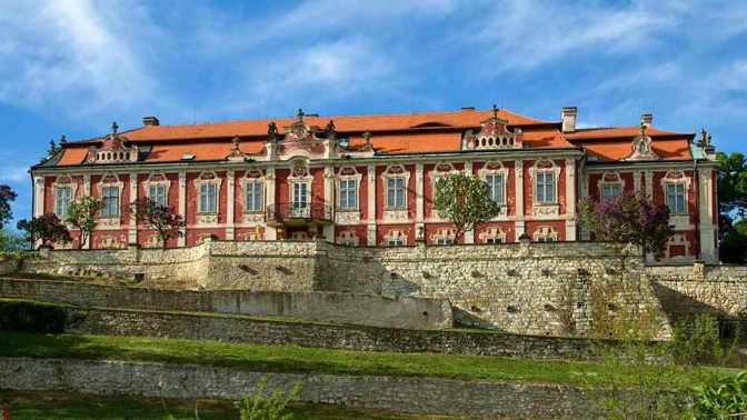 Na Stekníku vystavují slavné kolo z Postřižin: Leželo zaprášené na půdě, říká kastelánka