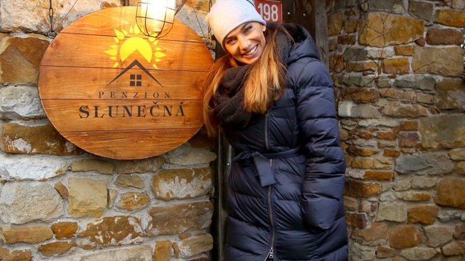 Alice Bendová o seriálu Slunečná: Baví mě hrát potvory, doufám, že moje postava nebude nudná klaďačka