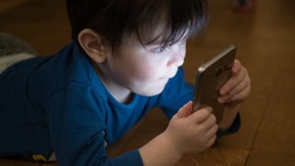 Jak si s dětmi užít dovolenou offline? Psychiatr Cimický upozorňuje na jeden významný detail