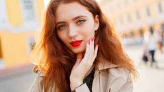 Adéla (29): Můj partner je starší, než můj otec. Bojím se, co na to řeknou moji rodiče