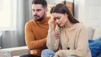Monika (36): Sousedy si nevybíráme, ale co je moc, to je moc, jsme v zoufalé situaci