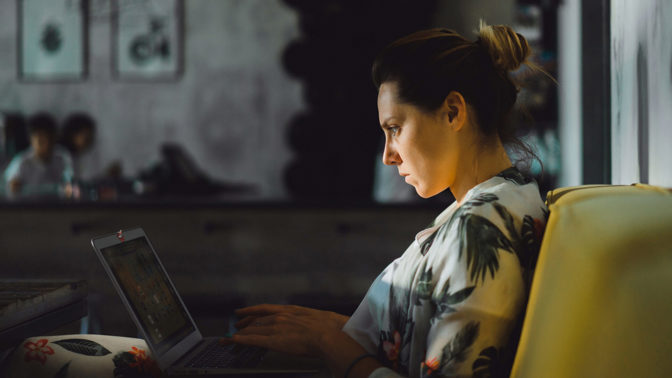 Martina (33): Na seznamce jsem poznala lásku svého života. Bojím se s ním ale sejít, lhala jsem