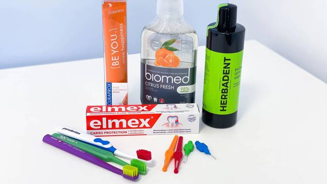 Chcete mít zdravé zuby? Stačí vám k tomu čtyři věci