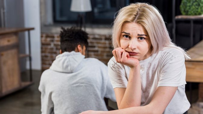 Lucka (28): Přítel mi chtěl koupit dárek do pětistovky. Padesát korun jsem musela dát ze svého