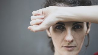 Věra (45): Každý víkend chodil manžel na gyros. Už jsem pochopila důvod a nelíbí se mi to
