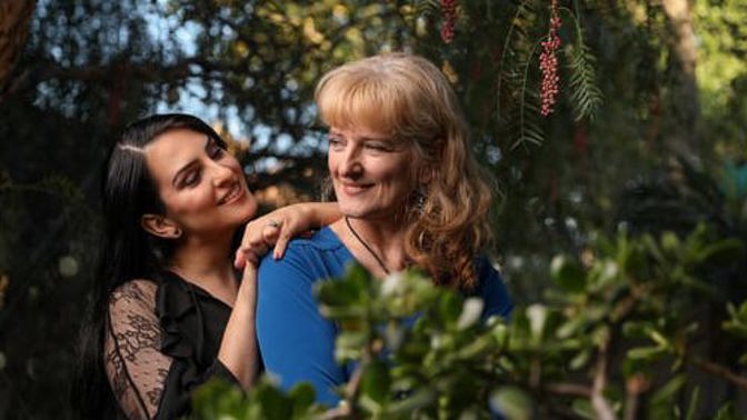 Tamara (39): Moje matka mluví se svojí sestrou, která už ale nežije. Tvrdí, že za to může písnička z jejich dětství