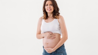 Evelína (24): Jsem těhotná, splašily se mi hormony, brečím i nad rozlitým mlékem. Manžel se ode mne odloučil