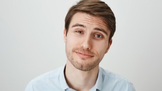 Vojtěch (24): Rodiče si myslí, že jsem na kluky, já jen hledám nevinnou dívku. Je to těžší, než jsem myslel