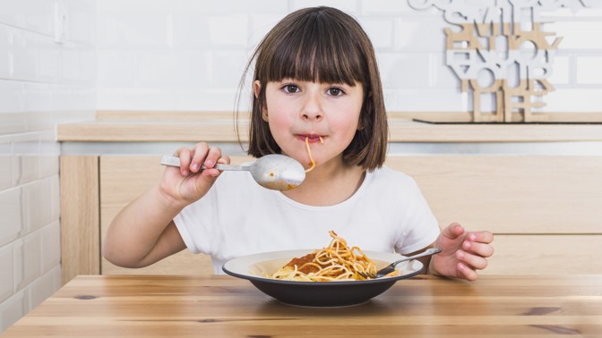 děti, jídlo, stolování