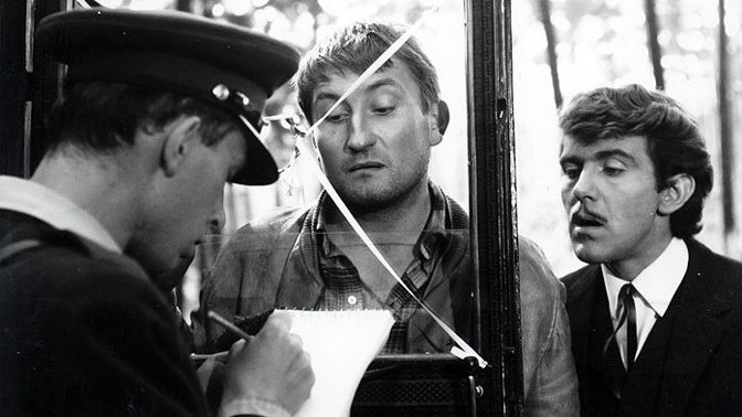 Svatba jako řemen, Landovský, Hrzán