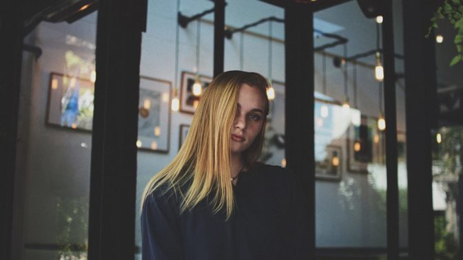 Klára (24): Přítel má podivný zvyk a mě to už odpuzuje. Kvůli němu k nám nikoho nezvu