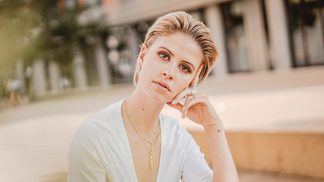 Bára (32): Našla jsem si mladšího přítele. U oběda jsem potkala jeho otce, který byl můj první