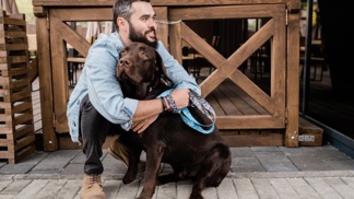 Filip (24): Po smrti dědečka jsme si vzali jeho psa. Netušil jsem, že mě s dědou bude dále spojovat