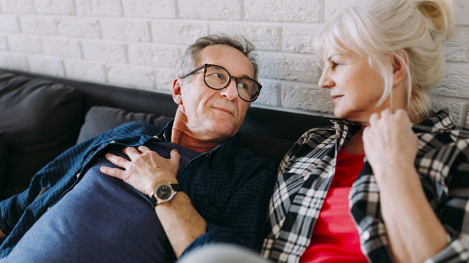 Iva (65): S manželem žijeme ve strachu. Bojíme se, že už neuvidíme své děti a vnoučata