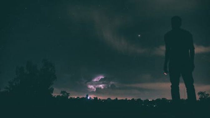 Sebastián (23): Cestou lesem do mě uhodil blesk. Od toho okamžiku se můj život ubírá jiným směrem