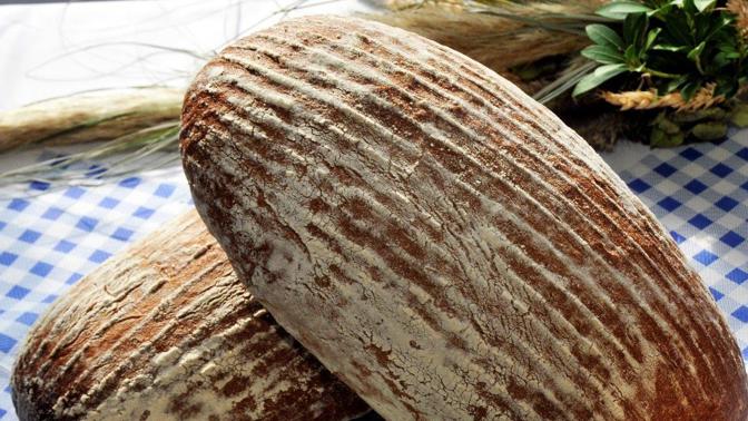 Titul Chléb roku 2020 míří do pekáren BEAS, PENAM, UNITED BAKERIES a PEK GROUP. Ocenění v národní soutěži předal ministr zemědělství Miroslav Toman