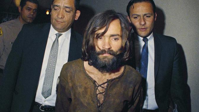 Fanatik Charles Manson: Jeho běsnění vyústilo v brutální vraždu nejkrásnější ženy Hollywoodu. Byla těhotná
