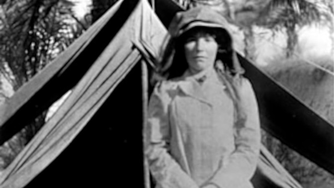 Královna pouště: Nespoutaná badatelka Gertrude Bell, která zoufale toužila po lásce a vlastní rodině