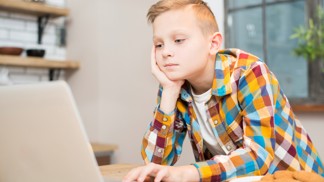 Má vaše dítě problémy s chováním? Zkuste vyřadit jednu zásadní potravinu z jídelníčku, radí psychoterapeutka