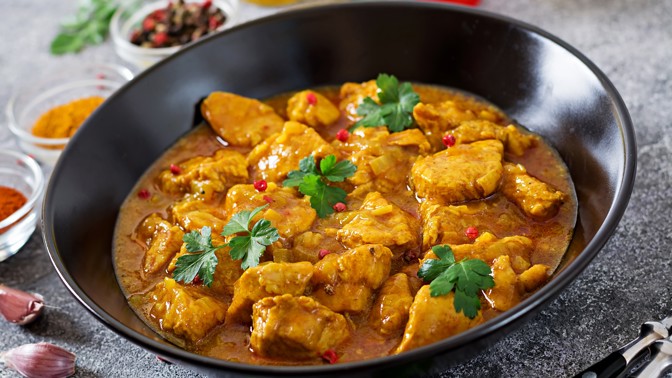 Kuře na paprice: Obyčejné jídlo, které může chutnat naprosto luxusně