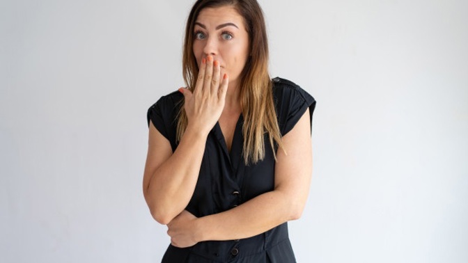 Kamila (24): Našla jsem spodní prádlo, které mi koupil přítel k Vánocům. Jenže to nebyla moje velikost