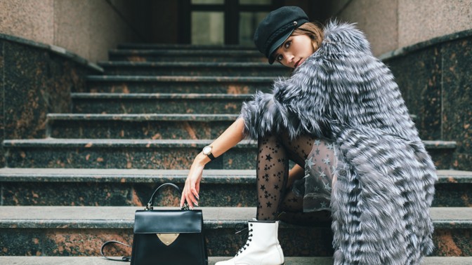Na zimu vyzrajte stylově: V kabátu z umělé kožešiny budete šik