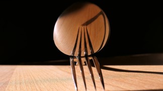 Jak odstranit flíčky rzi z příborů umytých v myčce? Jde to překvapivě snadno