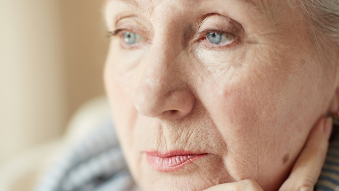 Jana (62): Měla jsem sen, ve kterém se mi nějaký muž snažil ublížit. Ráno jsem měla modřiny