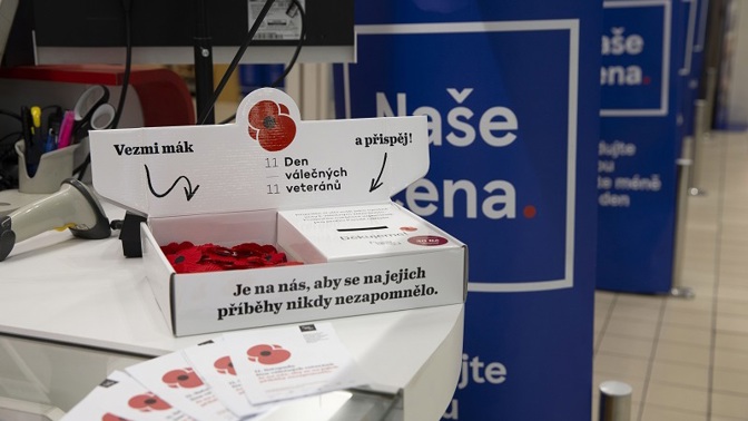 Tesco se opět zapojuje do sbírky na podporu válečných veteránů. Do sbírky se tento týden můžete zapojit i vy
