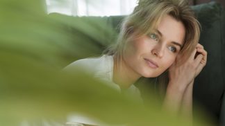 Naďa (45): Mám dvacetiletého přítele. Všichni říkají, že se mám stydět. Brala bych i mladšího