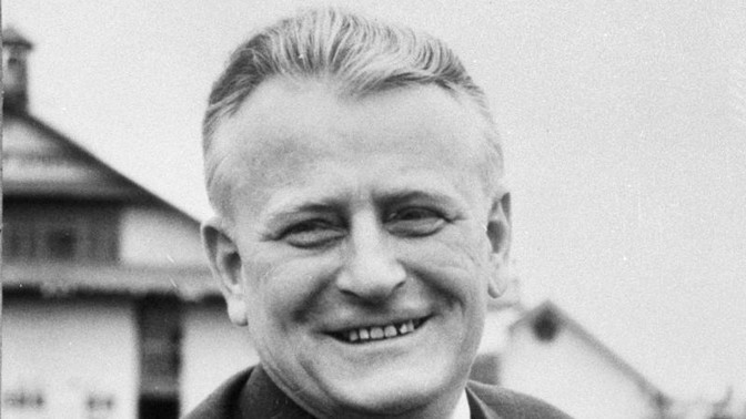 Říkali mu "krásný Tony" a byl terčem anekdot. Prezident Antonín Novotný se narodil před 116 lety