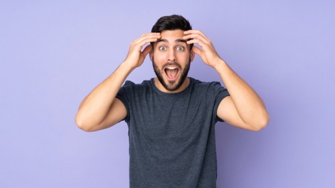 Daniel (26): Poznal jsem dívku v růžovém. Prozření přišlo, když jsem vstoupil do jejího bytu