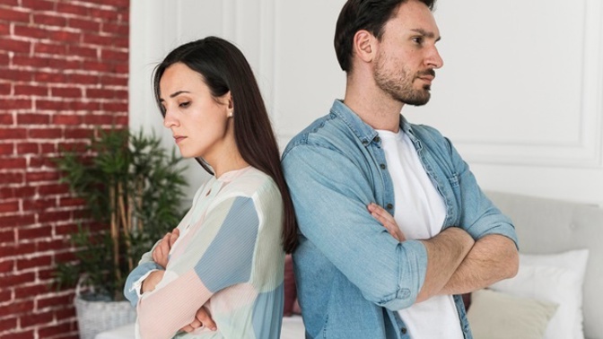 Lenka (29): Nechali jsme nákup vánočních dárků na poslední chvíli. Teď jsme všichni pozitivní