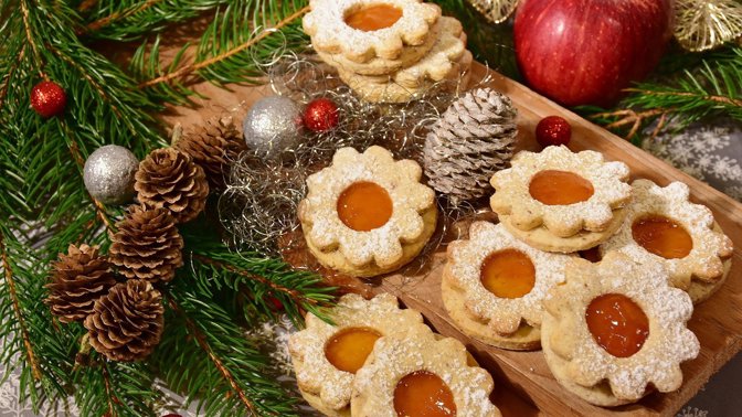 Křehké linecké jako od babičky: Nejlepší je slepované marmeládou