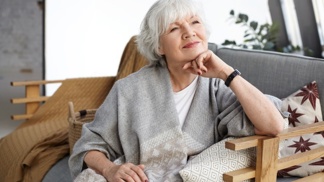 Martina (61): Manžel za mnou chodil i po smrti. Musela jsem jeho duši požádat, aby už se nevracela