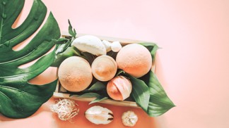 Návod na domácí šumivé koule do koupele. Vše potřebné najdete ve spíži a v koupelně