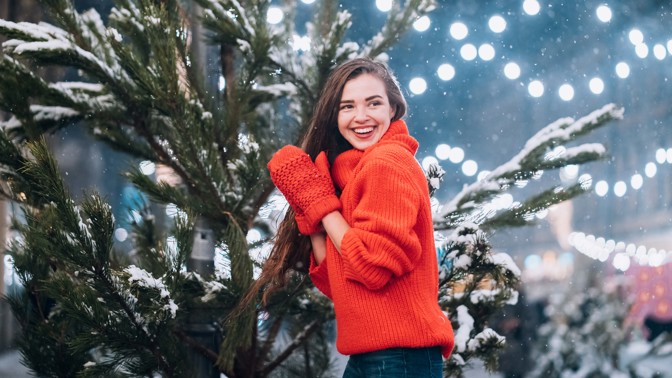 Velký rádce pro výběr vánočního stromku: Jak poznat, který je čerstvý a jak velký potřebujete