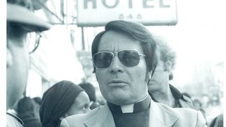 Vraždící maniak Jim Jones: Jeho smrtící koktejl vypilo přes 900 lidí