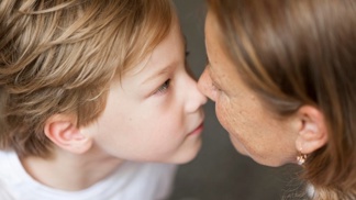 Božena (63): Vnuk prý mluví s mým zemřelým manželem. Nevěřila jsem mu, jenže se stalo něco zvláštního