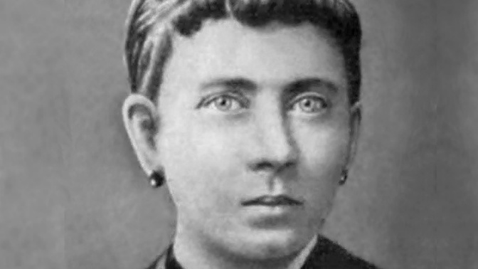 Klara Hitlerová byla milá vlídná žena a svoje děti vedla k víře. Osud chtěl, aby neviděla, co se stalo z jejího syna