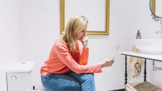 Andrea (28): Otěhotněla jsem, přestože milenec měl kondom. Nevěří mi, že to je jeho dítě