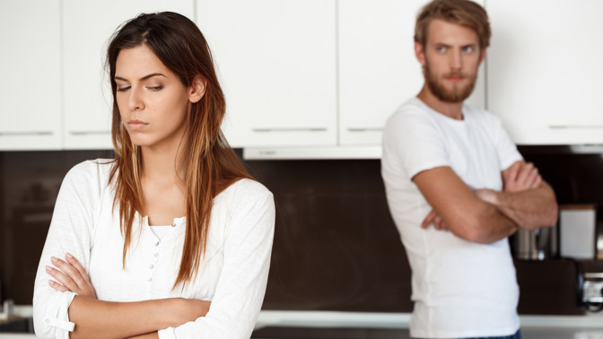 Jonáš (39): Manželství je peklo, ale na rozvod nesmím ani pomyslet. Má to totiž háček