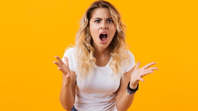 Viola (33): Dlouholetá kamarádka po mně chce, abych ji zbavila jejího dítěte